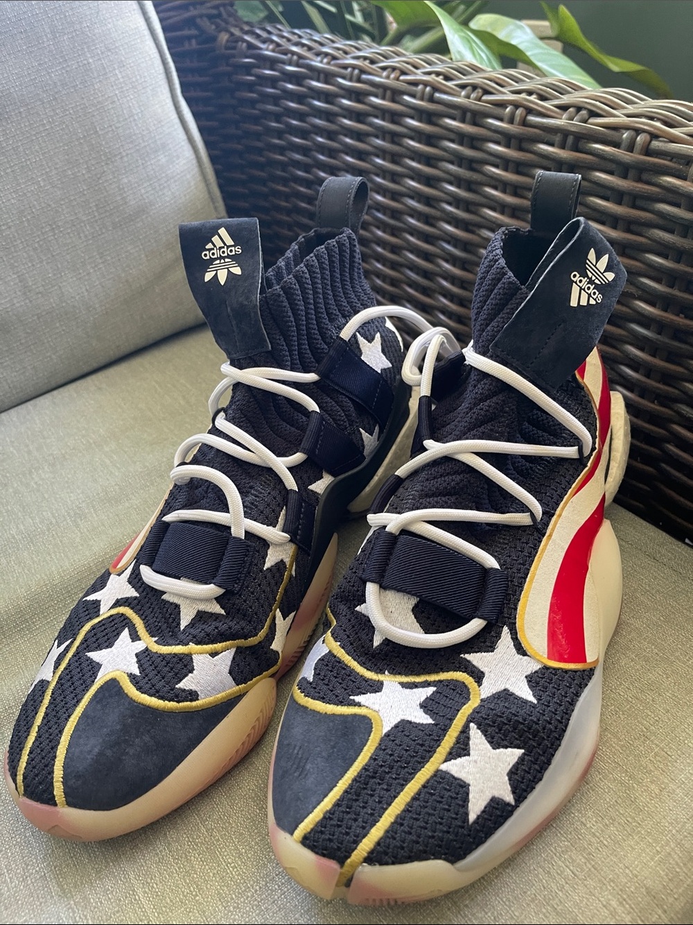 ADIDAS USA FLAG SNEAKERS